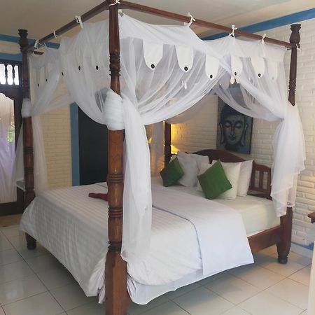 Puri Oka Beach Bungalows Candidasa Exterior foto
